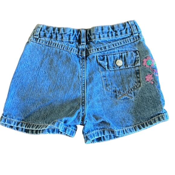 Circo Girls S 6/6X Blue Denim Jeans Shorts with Sequin and Embroidery - Picture 3 of 9